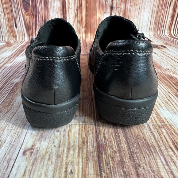 Clarks CHEYN CLAY Womens Size 6 Black Leather Zip Up Loafers Flats Shoes - Picture 4 of 10